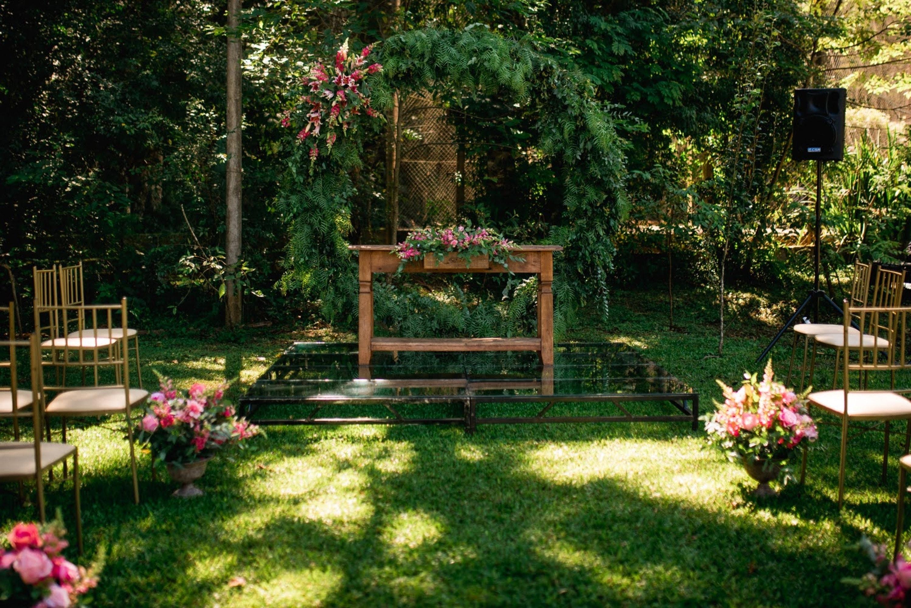 Minimalist Mandap Ideas That Don’t Break the Budget