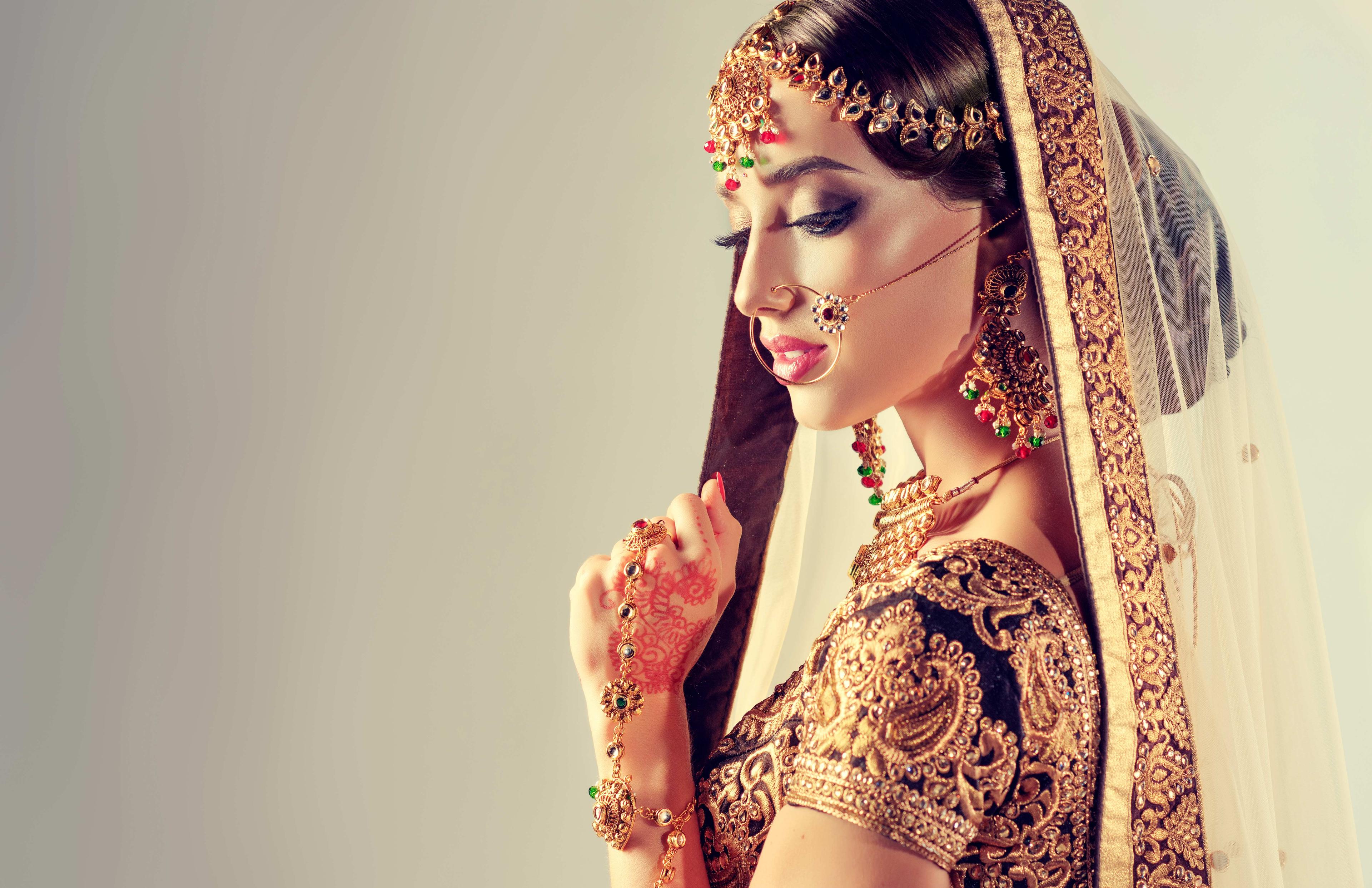 Indian Bridal Hairstyles: From Classic To Modern