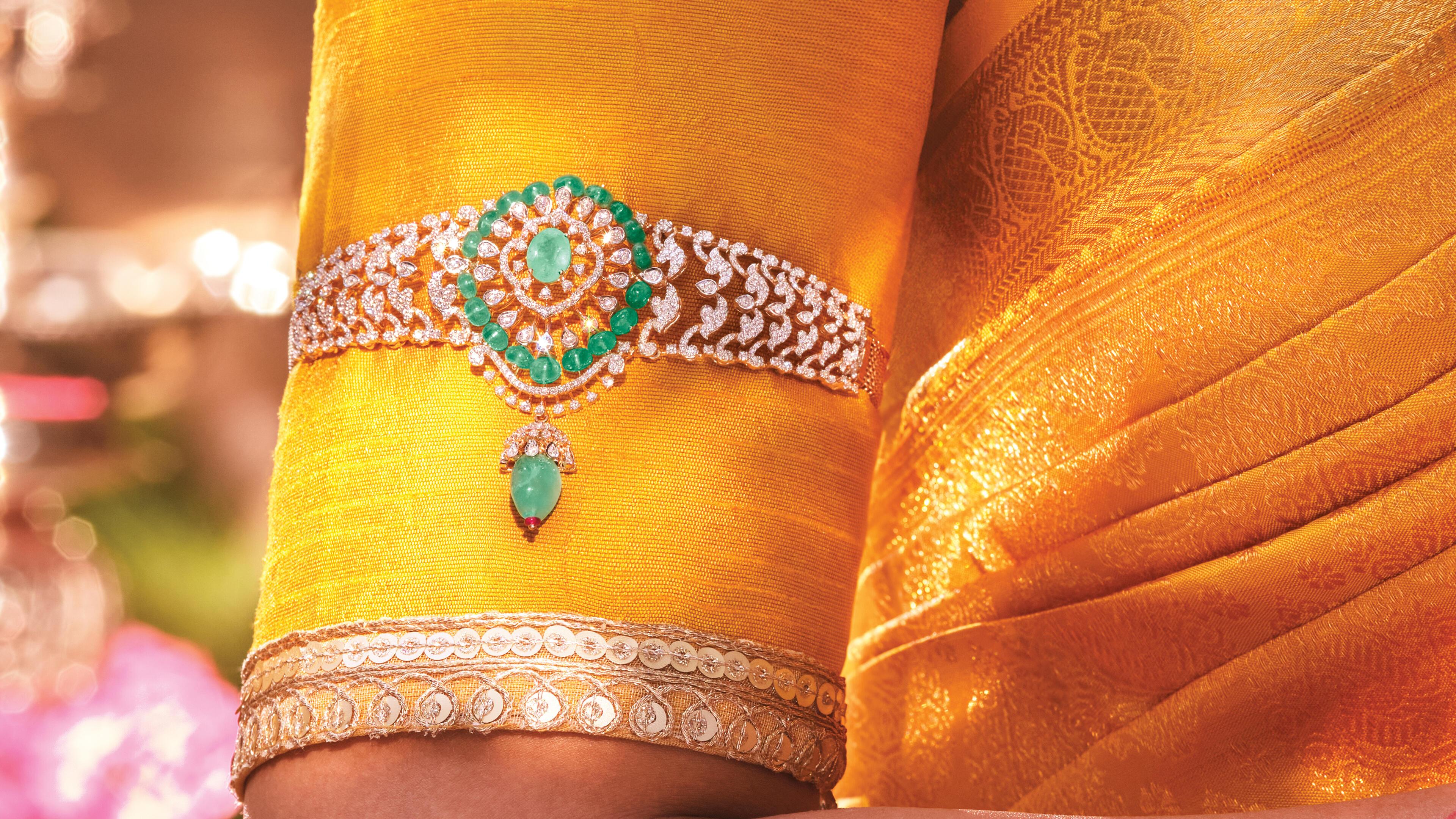 Armlet / Vanki