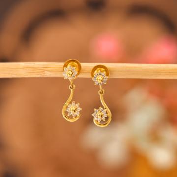 Alluring Floweret Gold Earrings - Fashion Fast Forward Collection