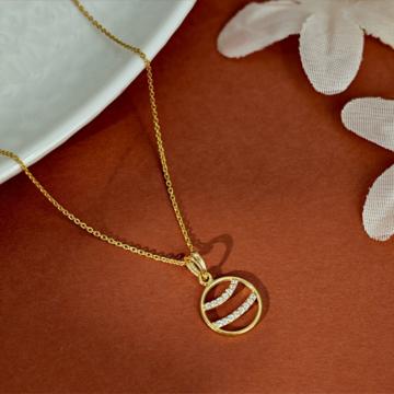 Lustrous Lineage Gold Pendant