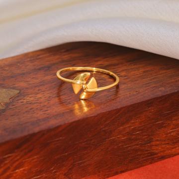 Minimal Gold Half Disc Design Ring