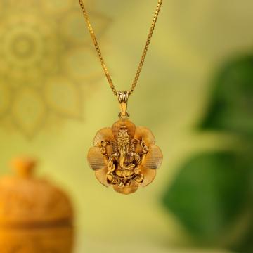 Auspicious Beginnings Lord Ganesha Gold Pendant