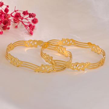Triple Vein Leaf Gold Bangle