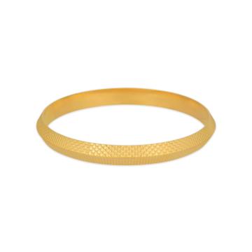 Dashing Concentric textured Gold Kada