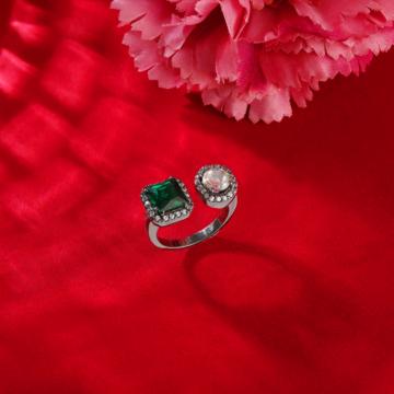 Stylish Green Floral Stone Silver Ring
