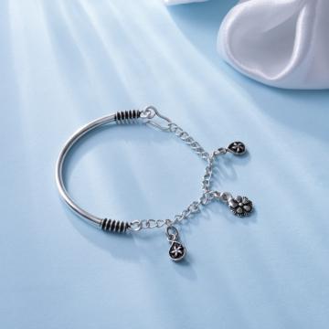 Blooming Elegance Floral Charm Silver Bracelet