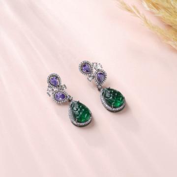 Fashionable Floral Silver Earrings
