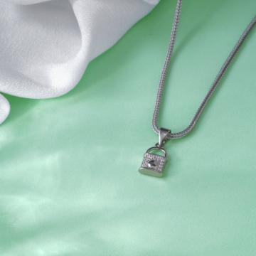 Amazing Lock Pattern Silver Pendant