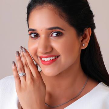 Grandeur Floret Adjustable Silver Ring