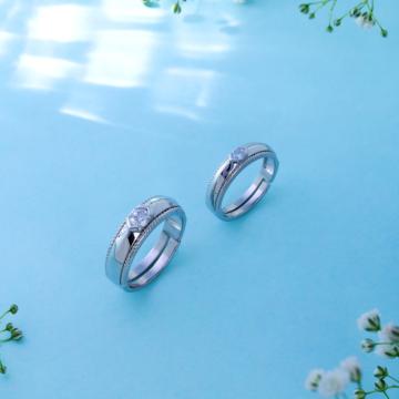 Splendid Single Stone Adjustable Silver Couple Ring