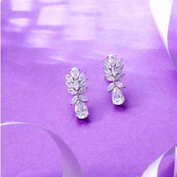 Elegant Leafy Silver Earrings