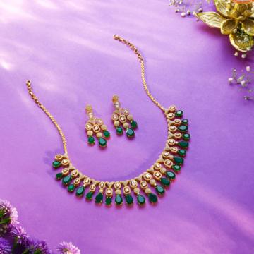 Ornate Green Stone Drops Silver Necklace Set