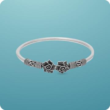 Fashionable Floral Cuff Bracelets