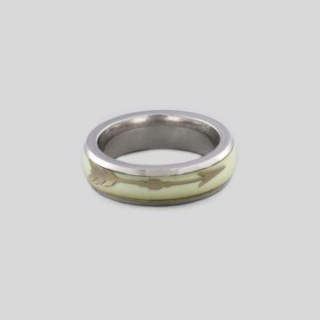 Swift Arrow Silver Ring