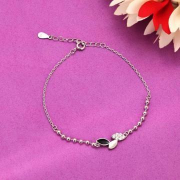 Radiant Trio Leaf Silver Bracelet