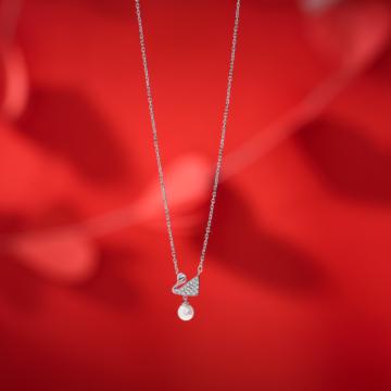 Amiable Swan Pattern With Pearl Silver Necklace - Valentine Collection