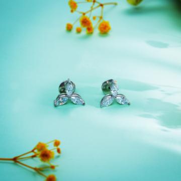 Glint O Petal Silver Earrings