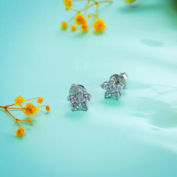 Stellar Bloom Silver Earrings