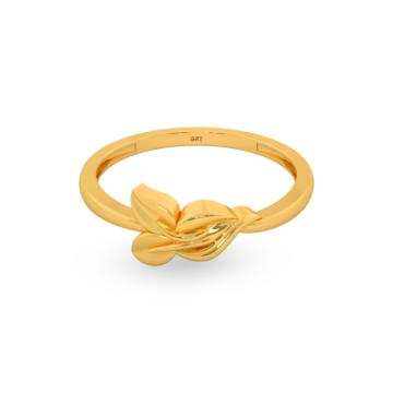Dainty Leaf Gold Rings