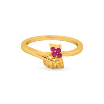 Splendid Leaf Gold Ring