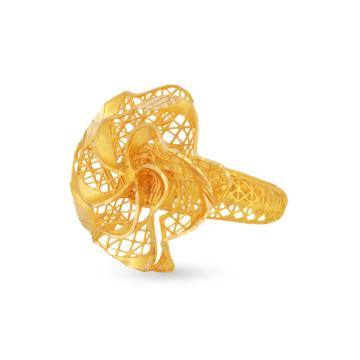 Stellar Floral Mesh Gold Ring