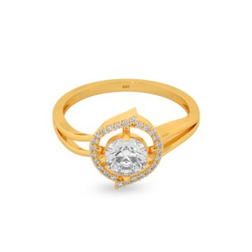 Glinting Single Stoned Gold Ring