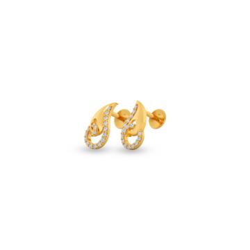 Glamorous Matt Finish Leaf Gold Earrings