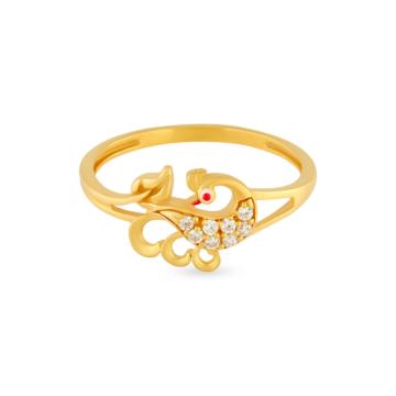 Royal Peacock With Leaf Design Gold Ring