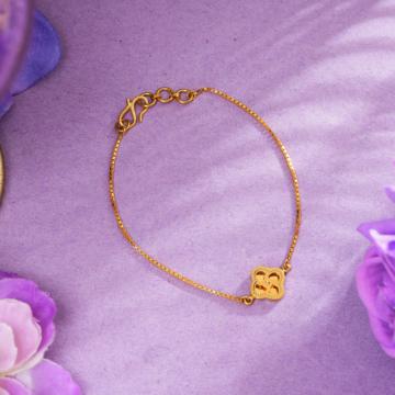 Dainty Chic Floral Gold Bracelet