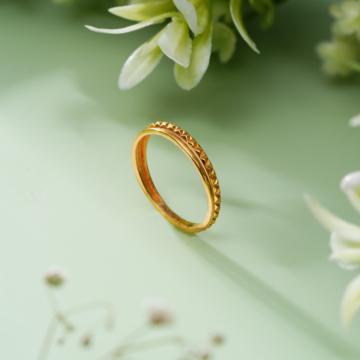 Dynamic Contrasting Textures Gold Ring