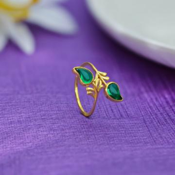 Verdant Grace Gold Ring