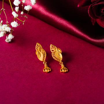 Modern Swirl Gold Earrings