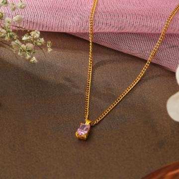 Gleaming Rectangular Pattern Gold Pendant