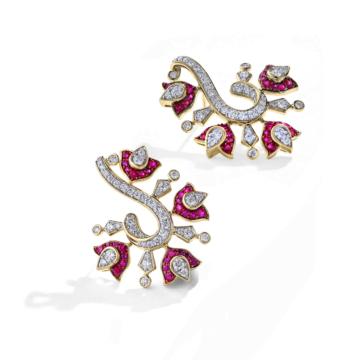 Mesmerizing 18KT Diamond Vortex Earrings