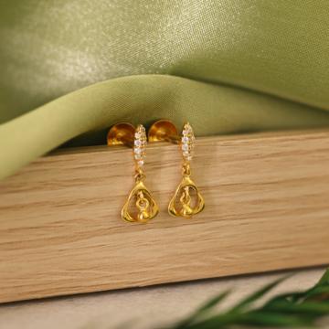 Sparkling Stone Tops Gold Earrings