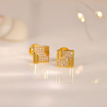 Distinctive Square Pattern Gold Earrings